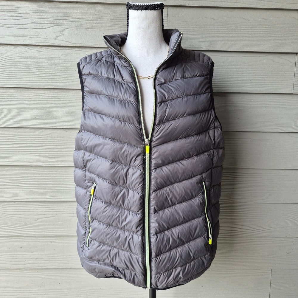 Fabletics Grey Puffer Vest Womens XL Gorpcore Athleisure Minimalist Utility